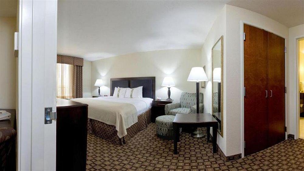 Holiday Inn Quincy By Ihg Екстериор снимка