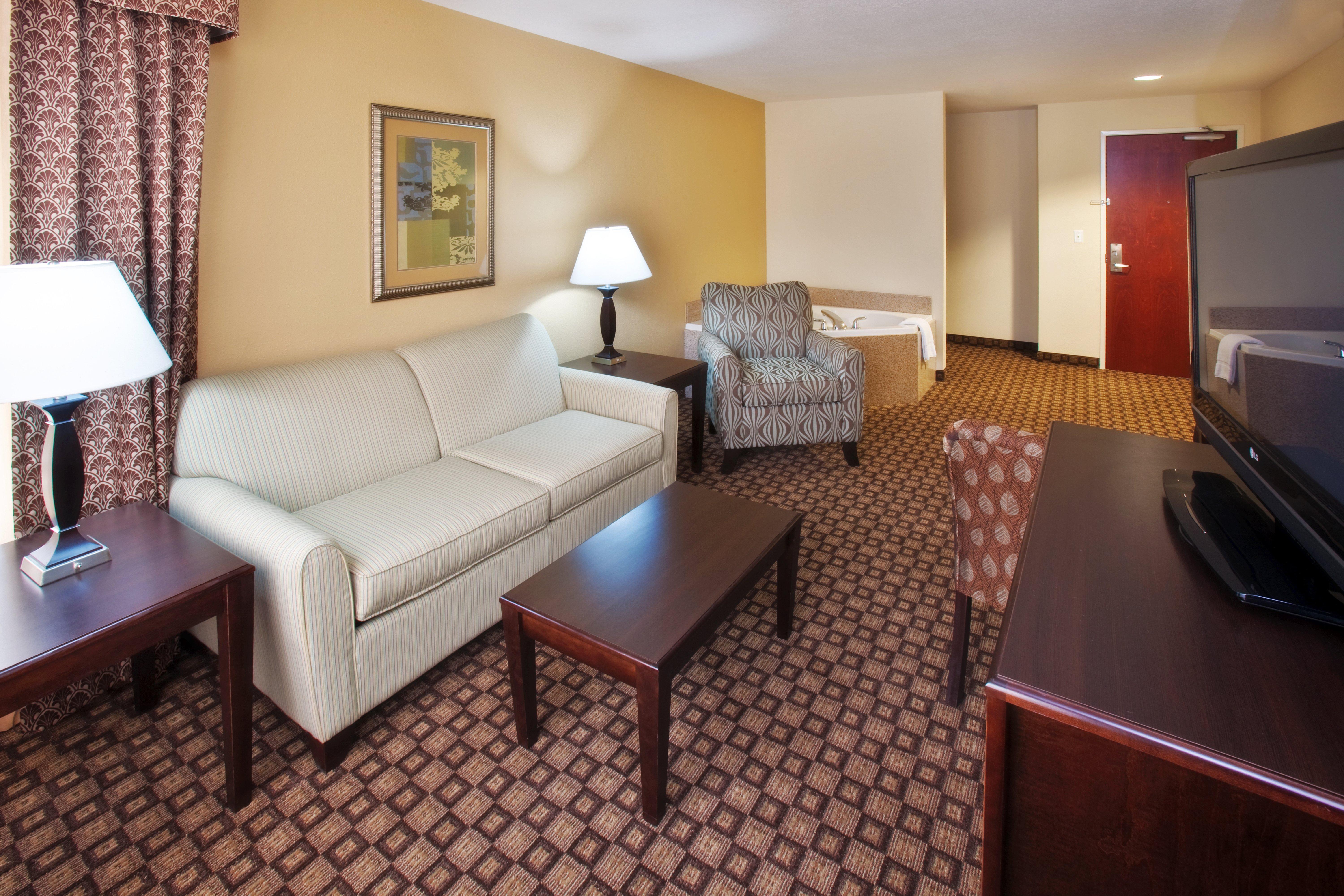 Holiday Inn Quincy By Ihg Екстериор снимка
